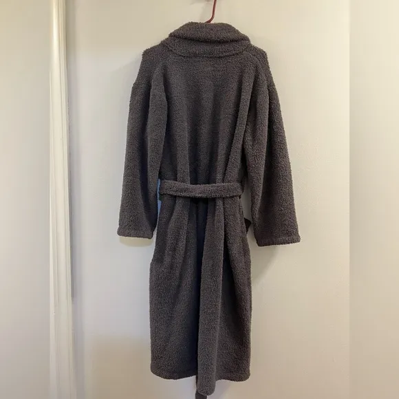 52. Barefoot Dreams Cozy Chic Solid Robe Heavy Carbon Grey Soft Fuzzy