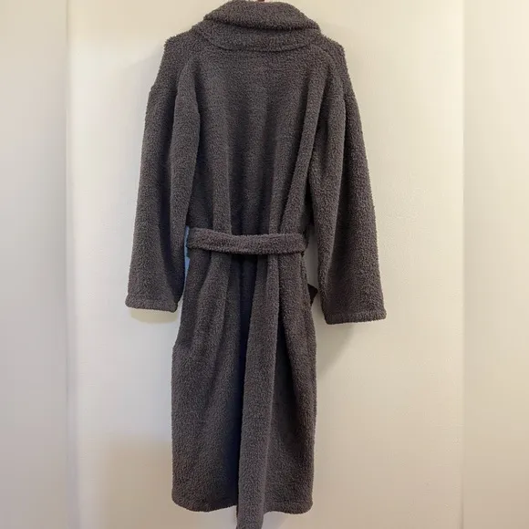 52. Barefoot Dreams Cozy Chic Solid Robe Heavy Carbon Grey Soft Fuzzy