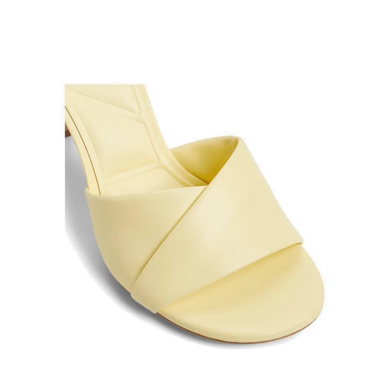 Aldo รุ่น Lyhanna รองเท้าแตะผู้หญิง สี Light Yellow