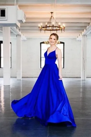 Anneprom Chic A Line Spaghetti Straps V Neck Prom Dresses Evening Dresses APP0503