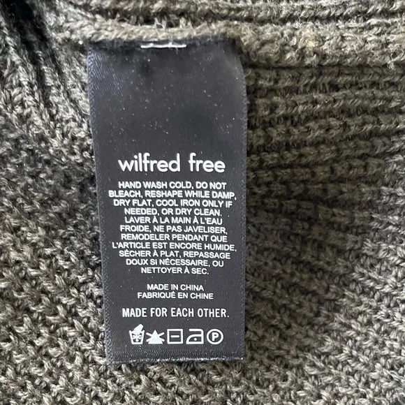 ARITZIA WILFRED FREE WOLTER 100% MERINO WOOL SWEATER SIZE S