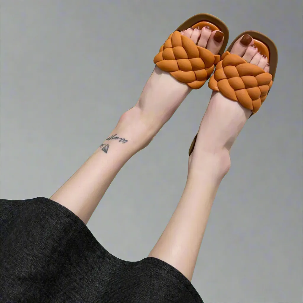 Ash | Elegant Sandals with Soft Finish