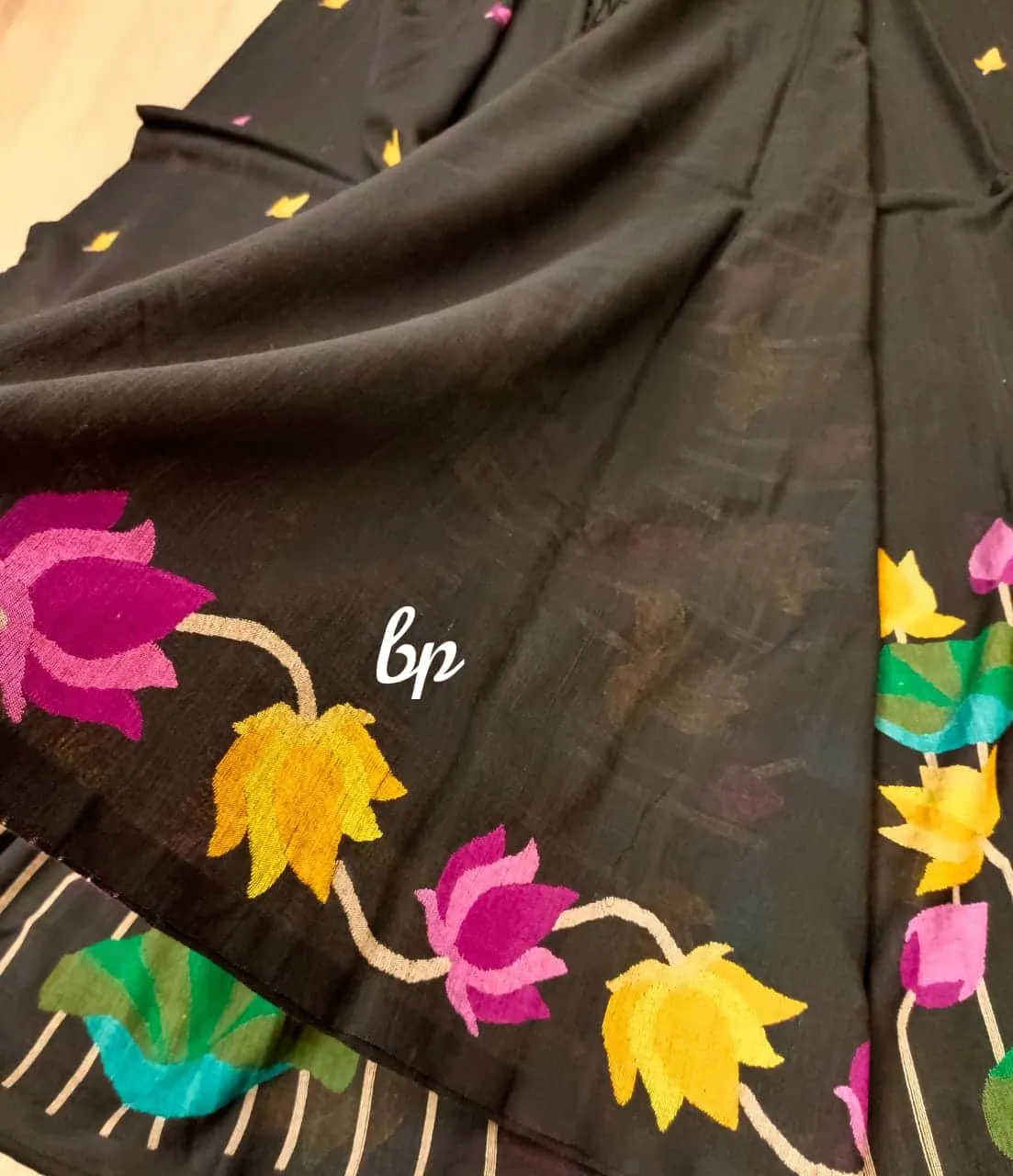 Black & Multi Coloured, handspun, handwoven soft cotton Jamdani saree