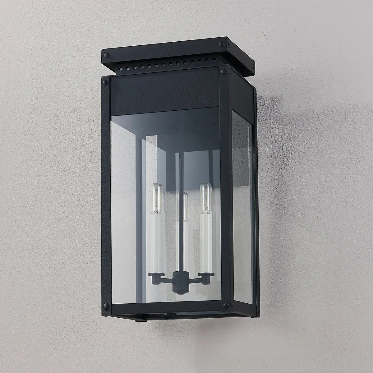 Braydan Sconce