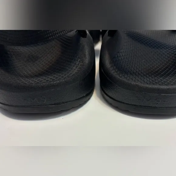 Chaco Men's Black Cloud Z Classic Sandals Size 9