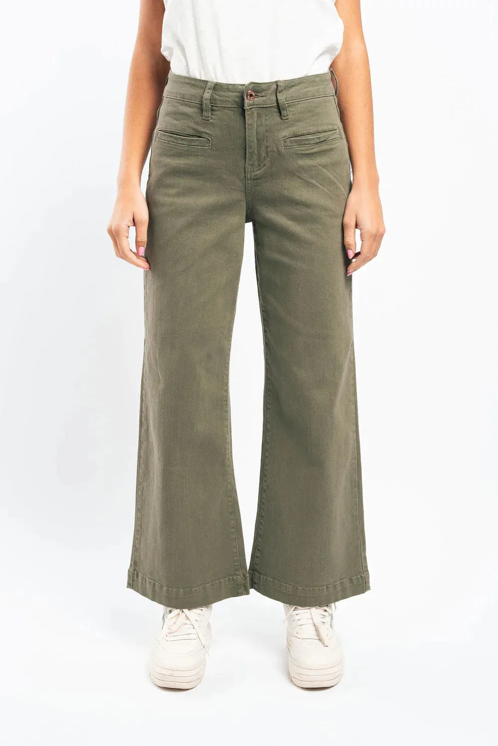 Freya Jean in Khaki