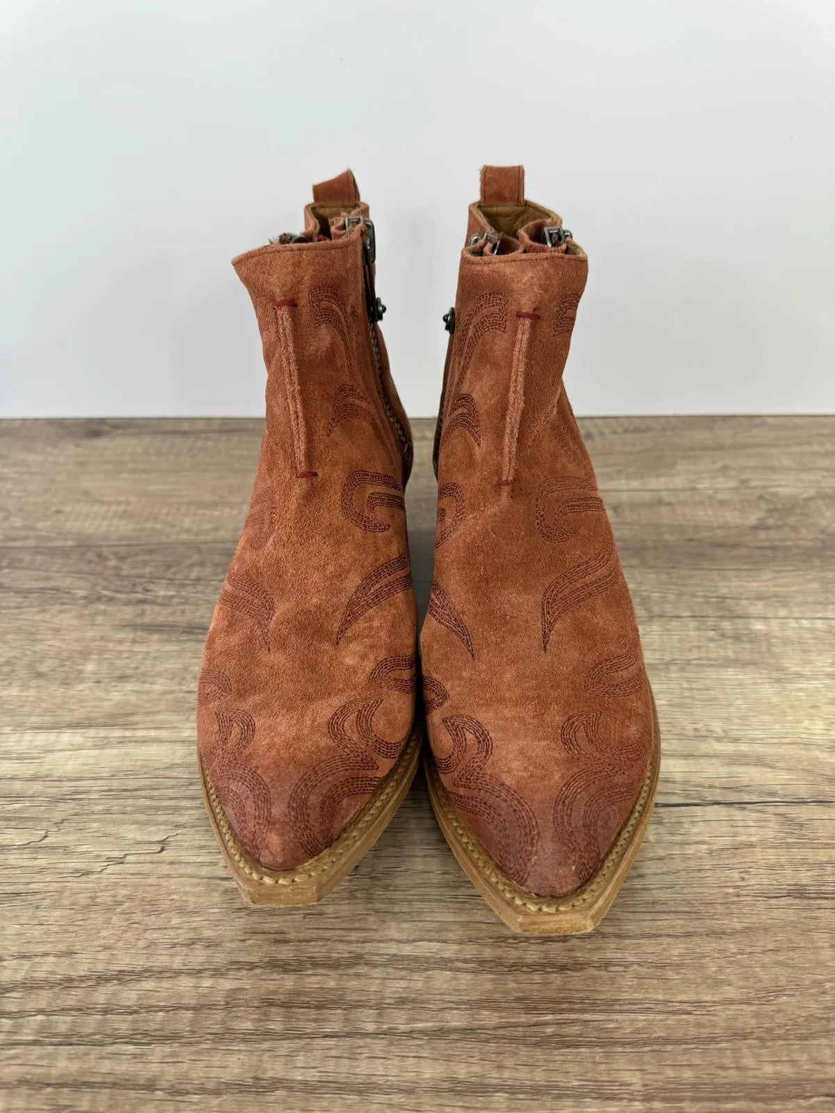FRYE SACHA PRIMROSE SUEDE SHORTIE BOOTS