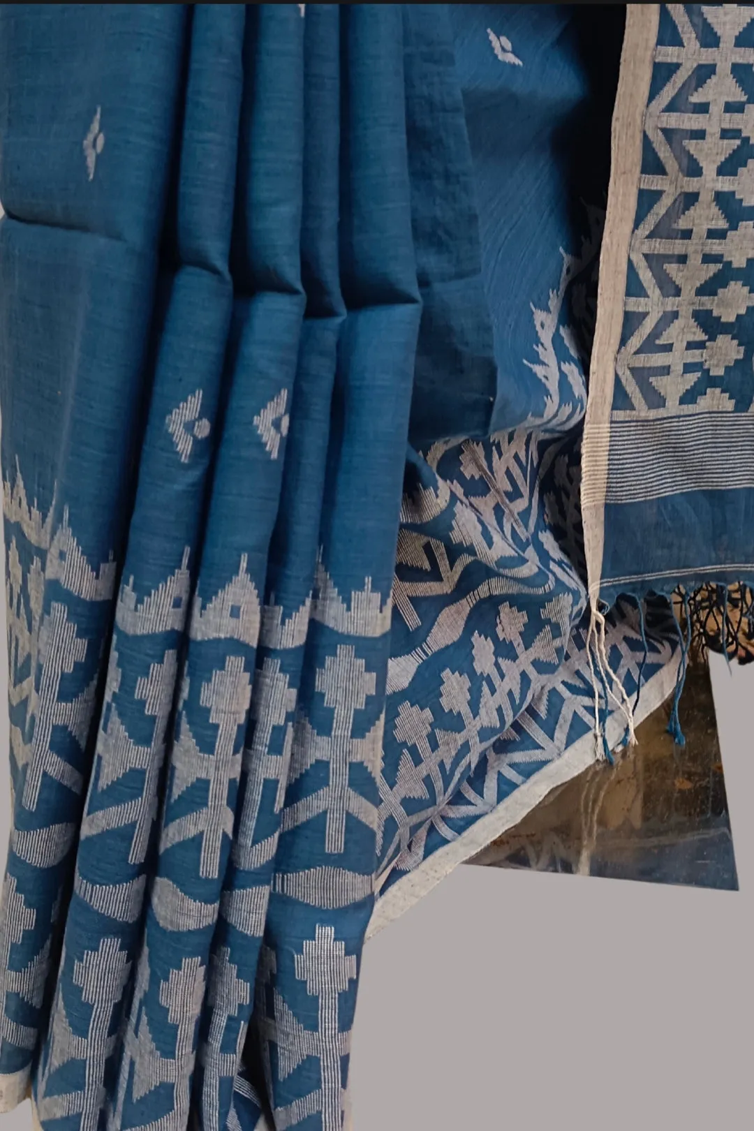 Indigo & White Handspun Handwoven Cotton Dhakai Jamdani Saree
