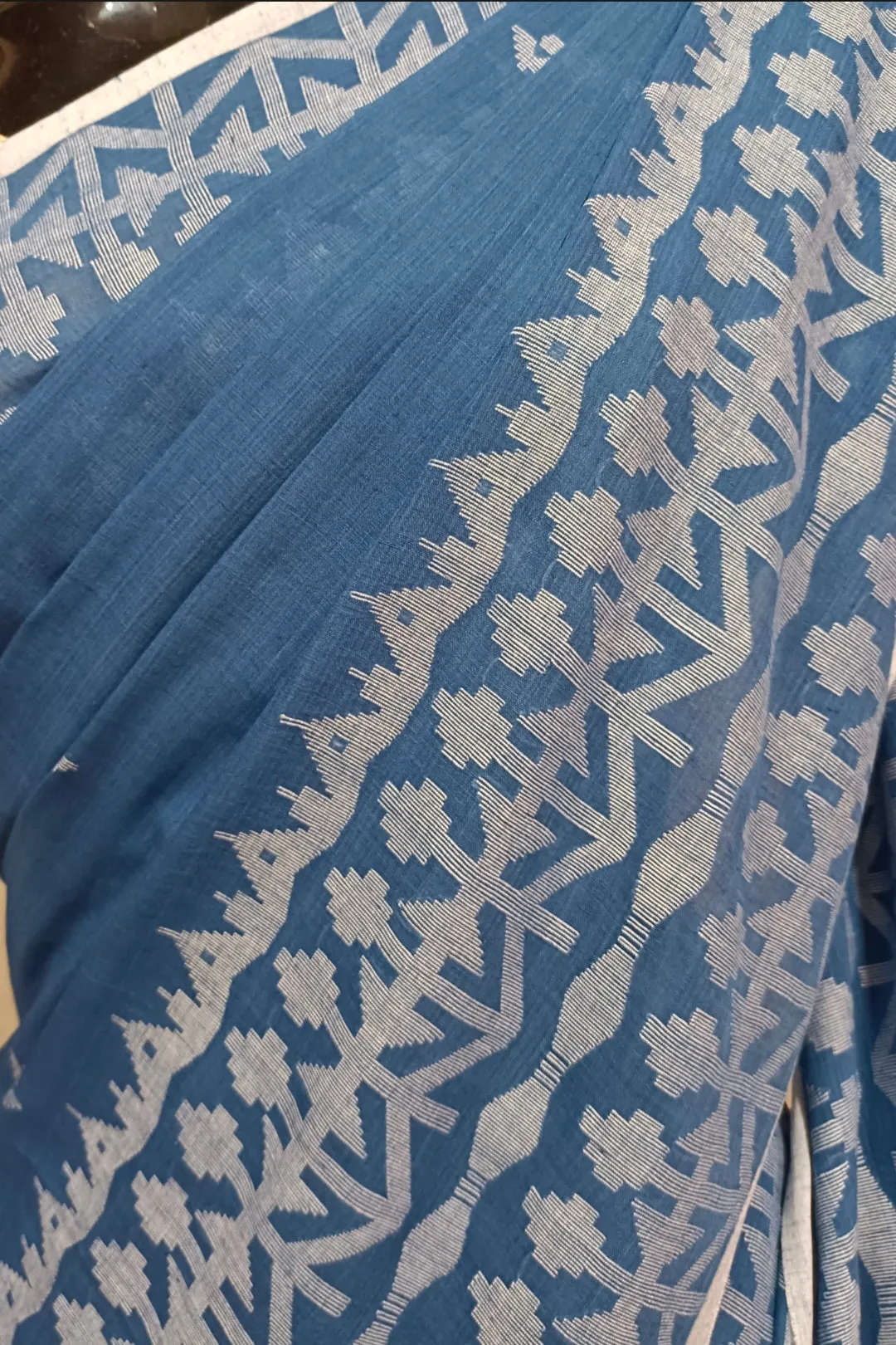 Indigo & White Handspun Handwoven Cotton Dhakai Jamdani Saree