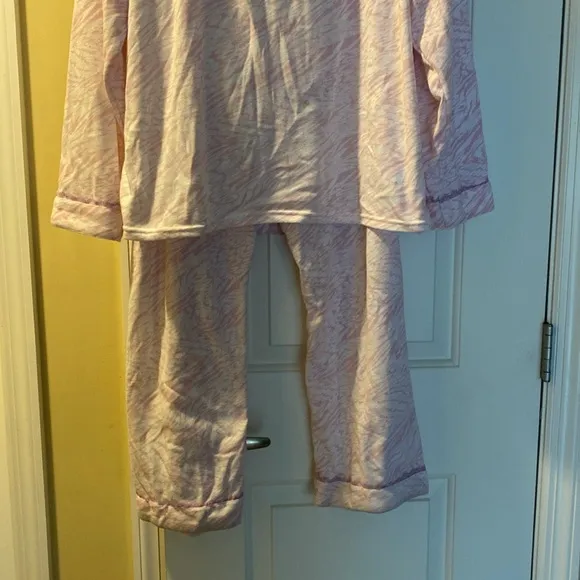 Light Pink White Lace Trim Light Fleece Lined Paja Set