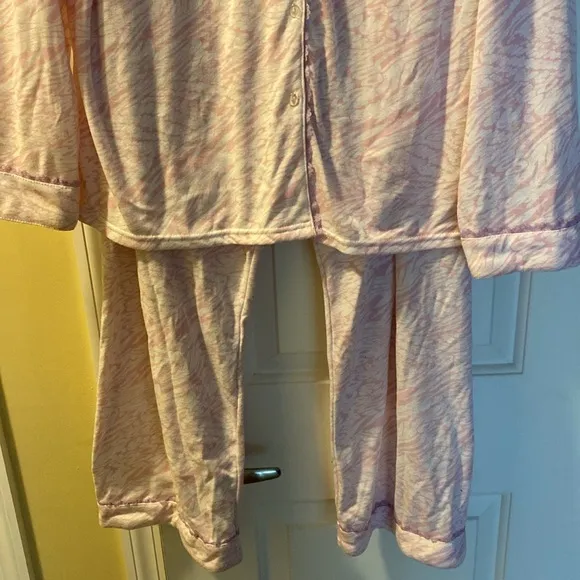 Light Pink White Lace Trim Light Fleece Lined Paja Set