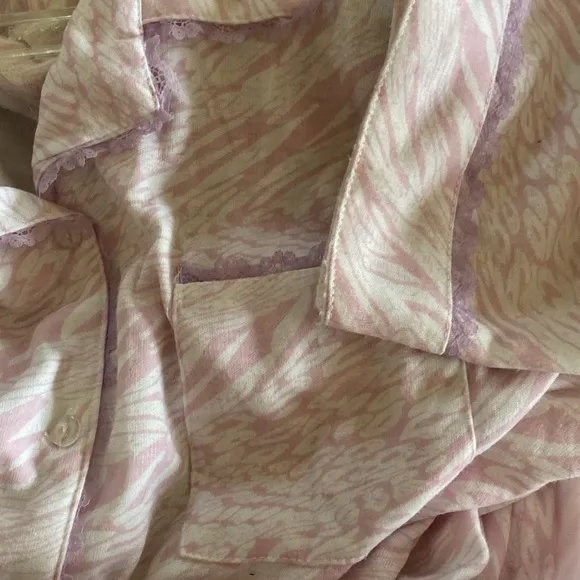 Light Pink White Lace Trim Light Fleece Lined Paja Set