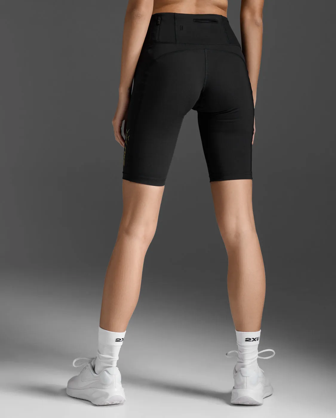Light Speed Mid-Rise Compression Shorts