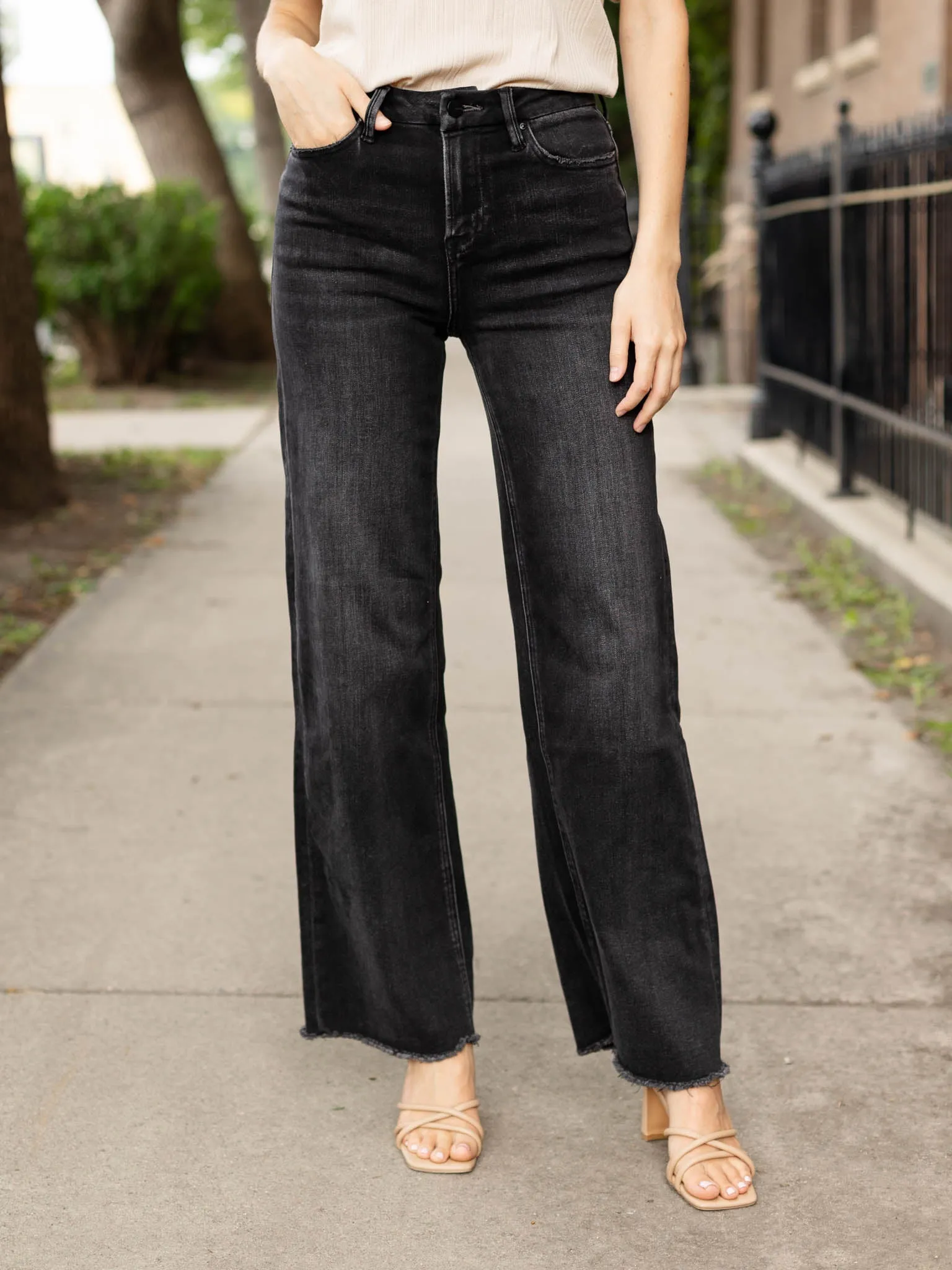 MICA Hunter Stretchy Super High Rise Wide Leg
