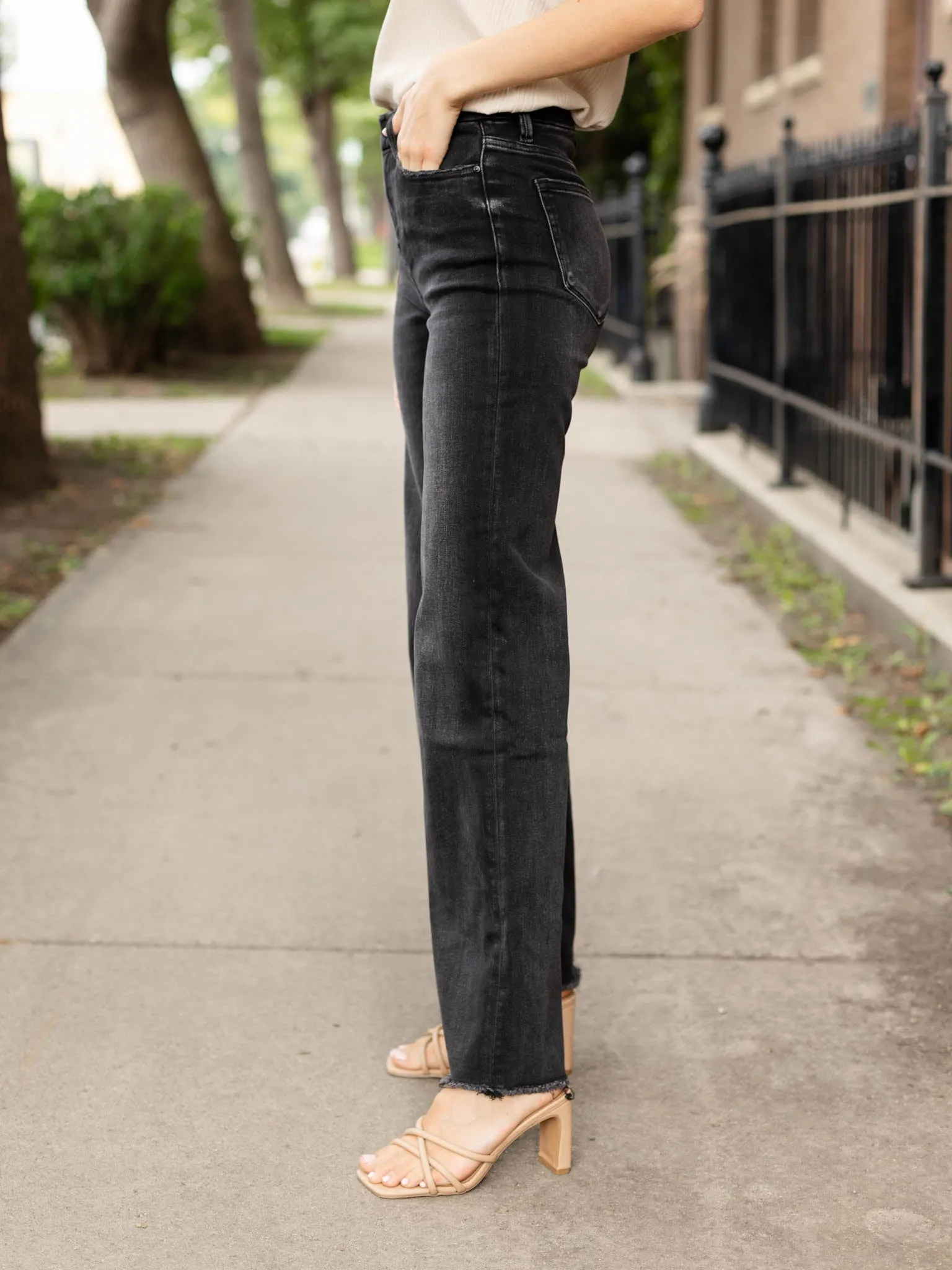 MICA Hunter Stretchy Super High Rise Wide Leg