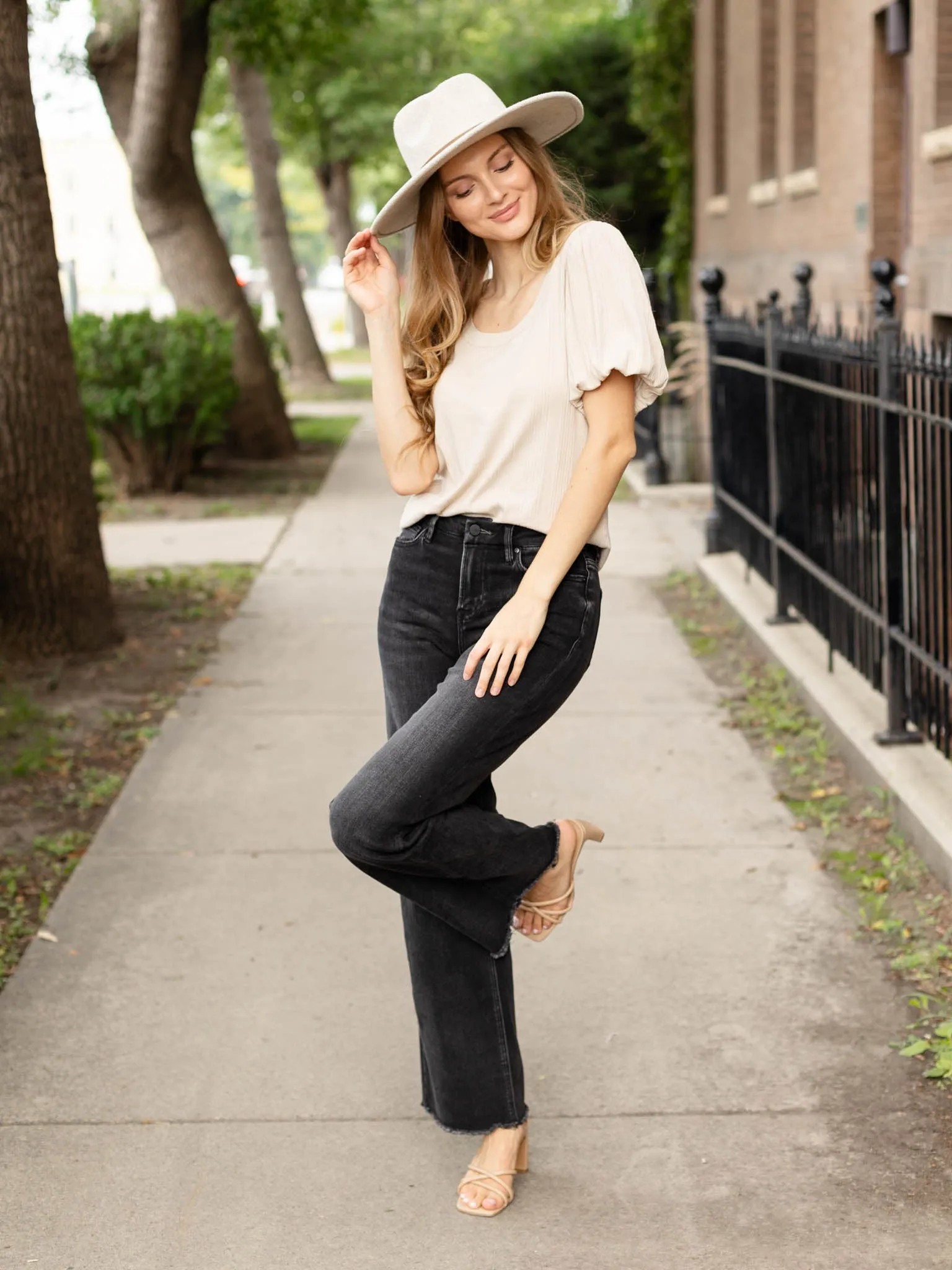MICA Hunter Stretchy Super High Rise Wide Leg