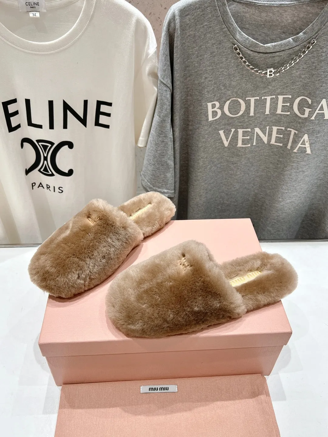 Miu Slippers Light Brown Soft Imported Wool And Fur