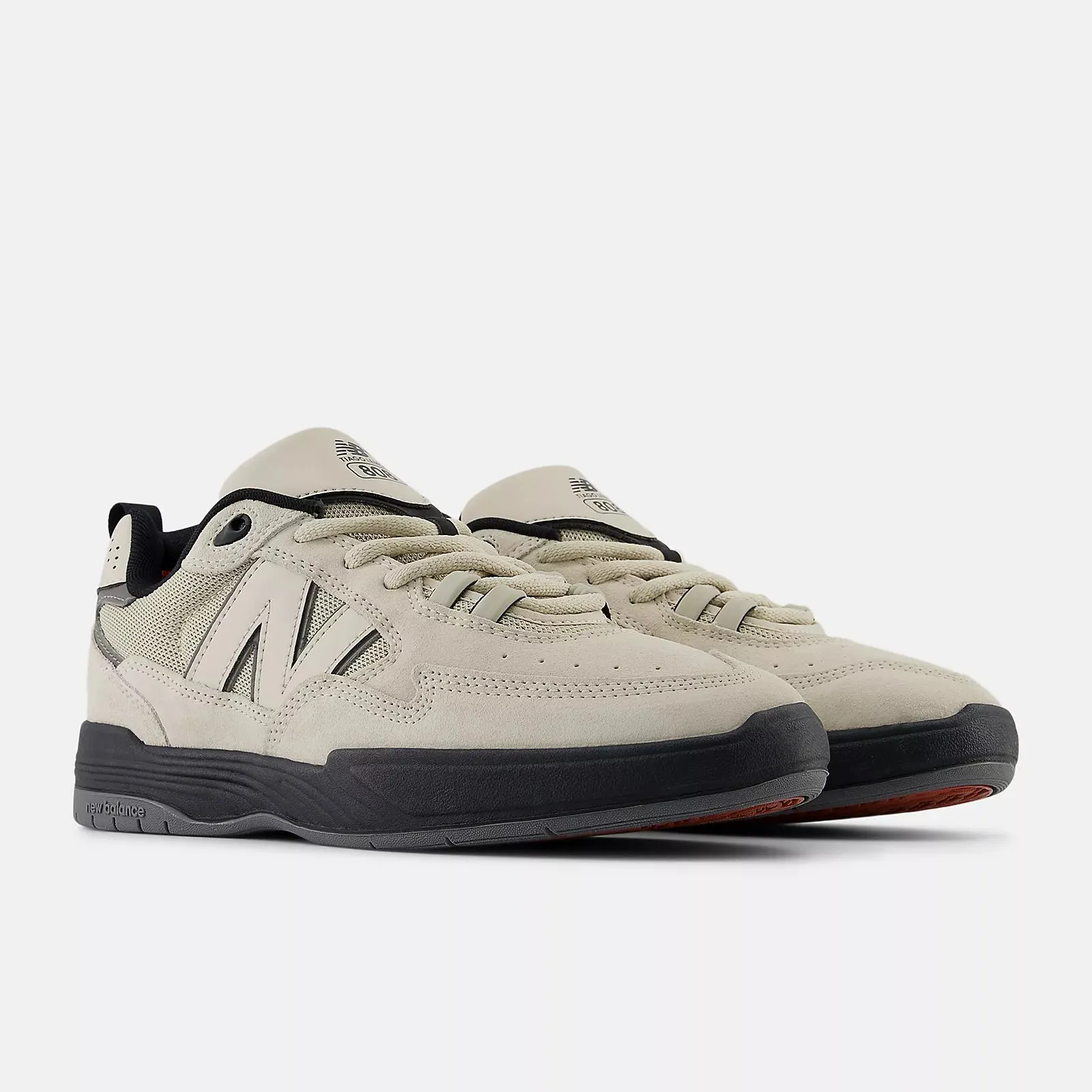 Numeric 808 Sea Salt/Black