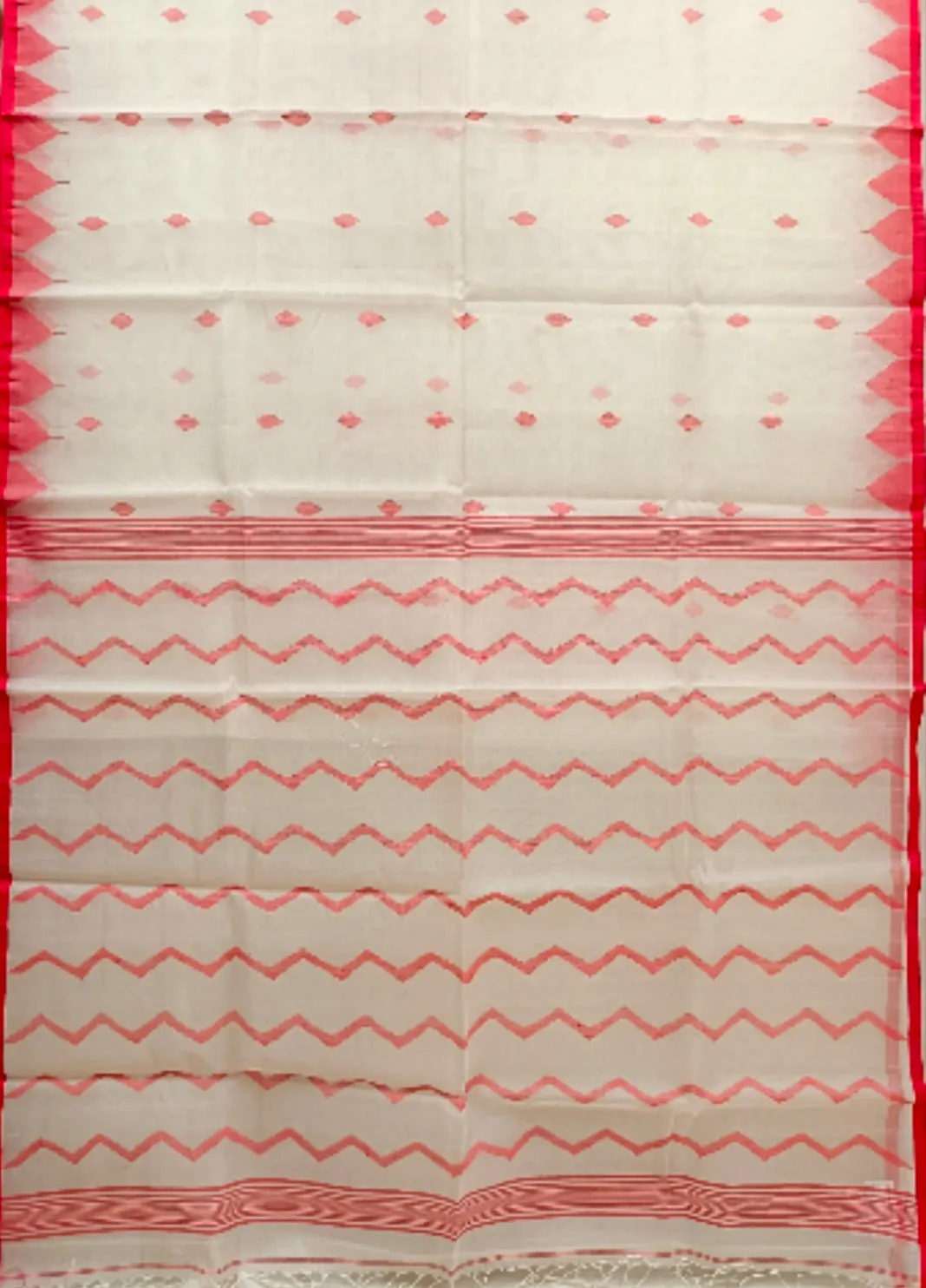Off-White & Red Handloom Muslin Silk Jamdani Saree
