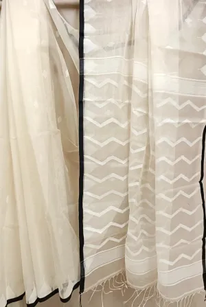 Off-White Handloom Muslin Silk Jamdani Saree