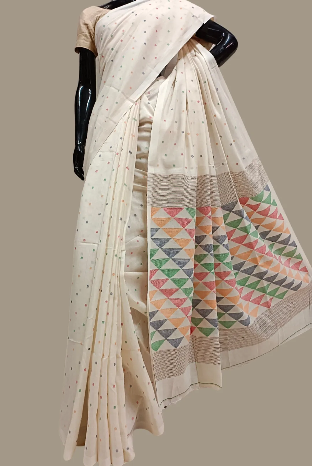 OFF WHITE HANDSPUN HANDWOVEN COTTON JAMDANI SAREE