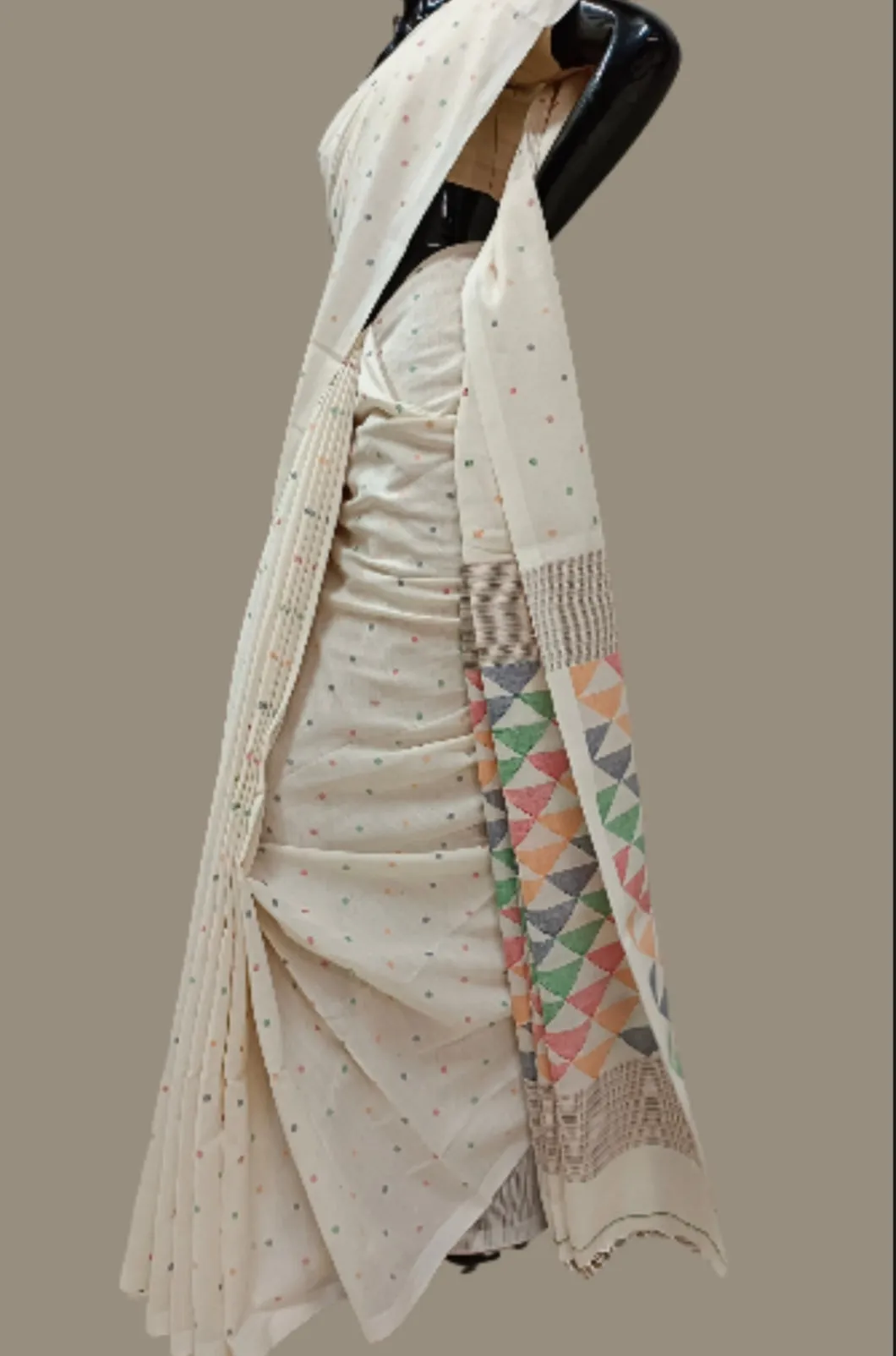 OFF WHITE HANDSPUN HANDWOVEN COTTON JAMDANI SAREE
