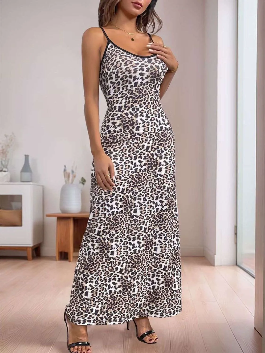 Perfee Leopard Maxi Cami Dress - Scoop Neck Elegance