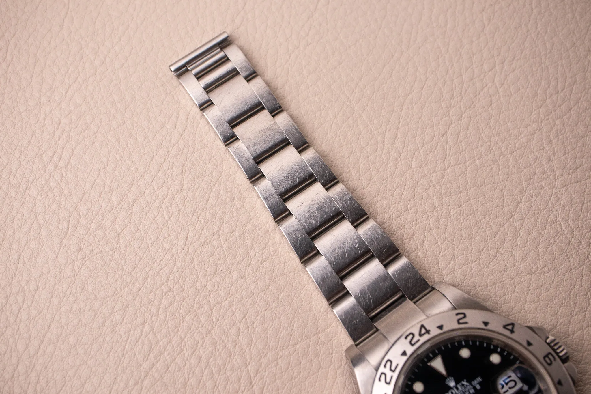 Rolex Explorer II 16570 Black 'Engraved Rehaut'