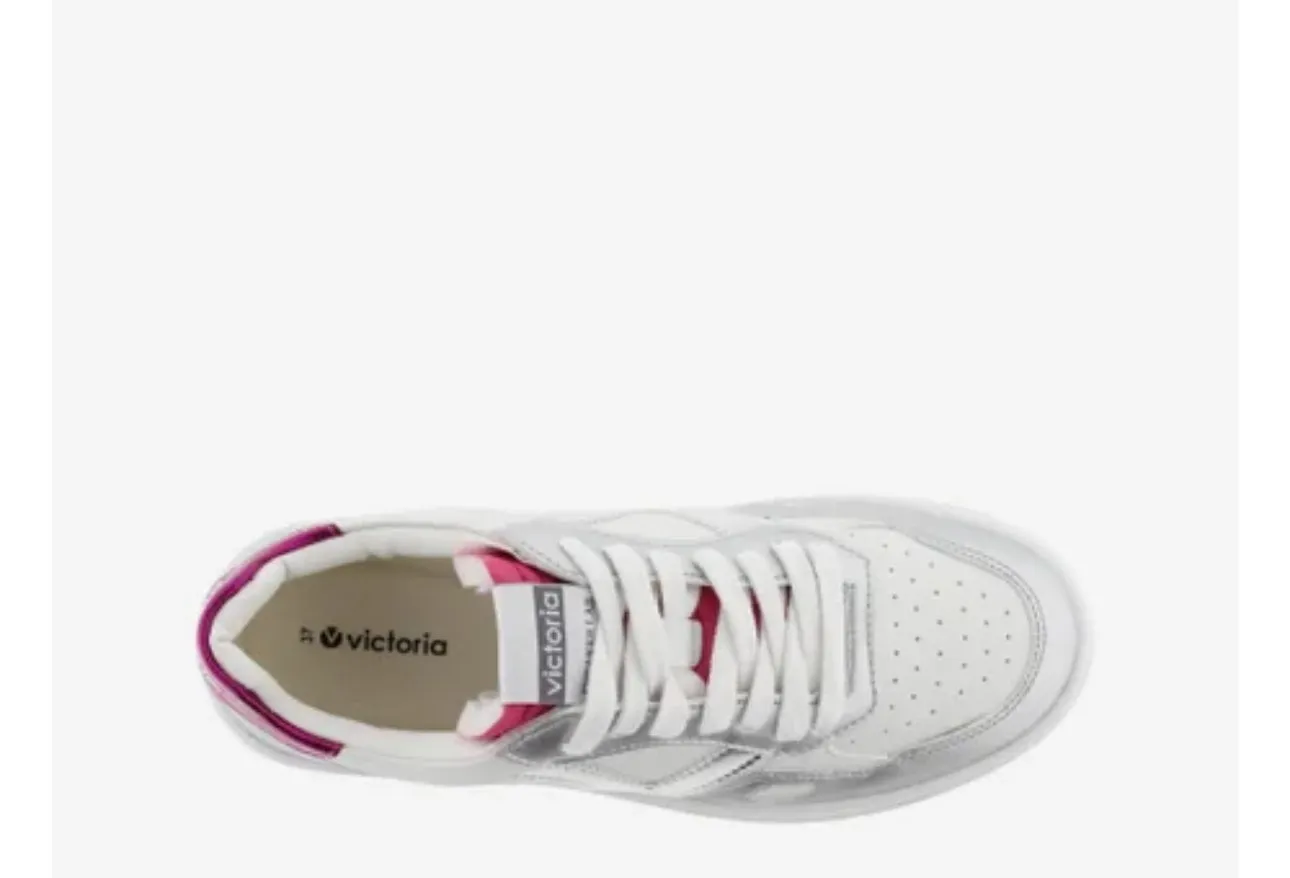 Seul Metal Plata Sneaker by Victoria