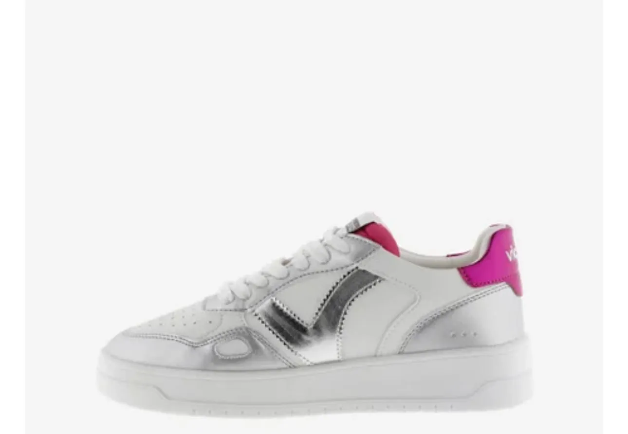 Seul Metal Plata Sneaker by Victoria