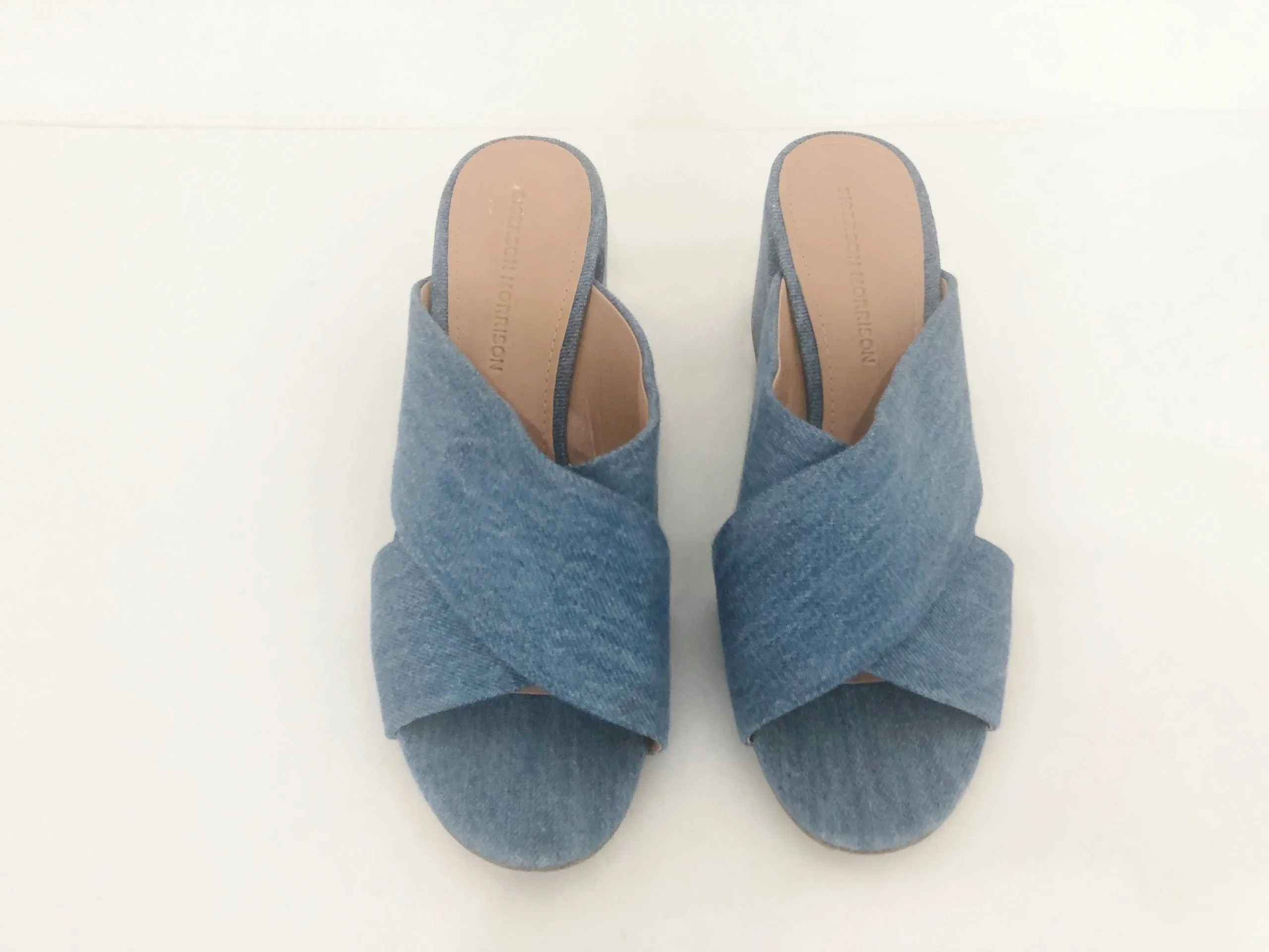 Sigerson Morrison Criss-Cross Sandal Size 8.5