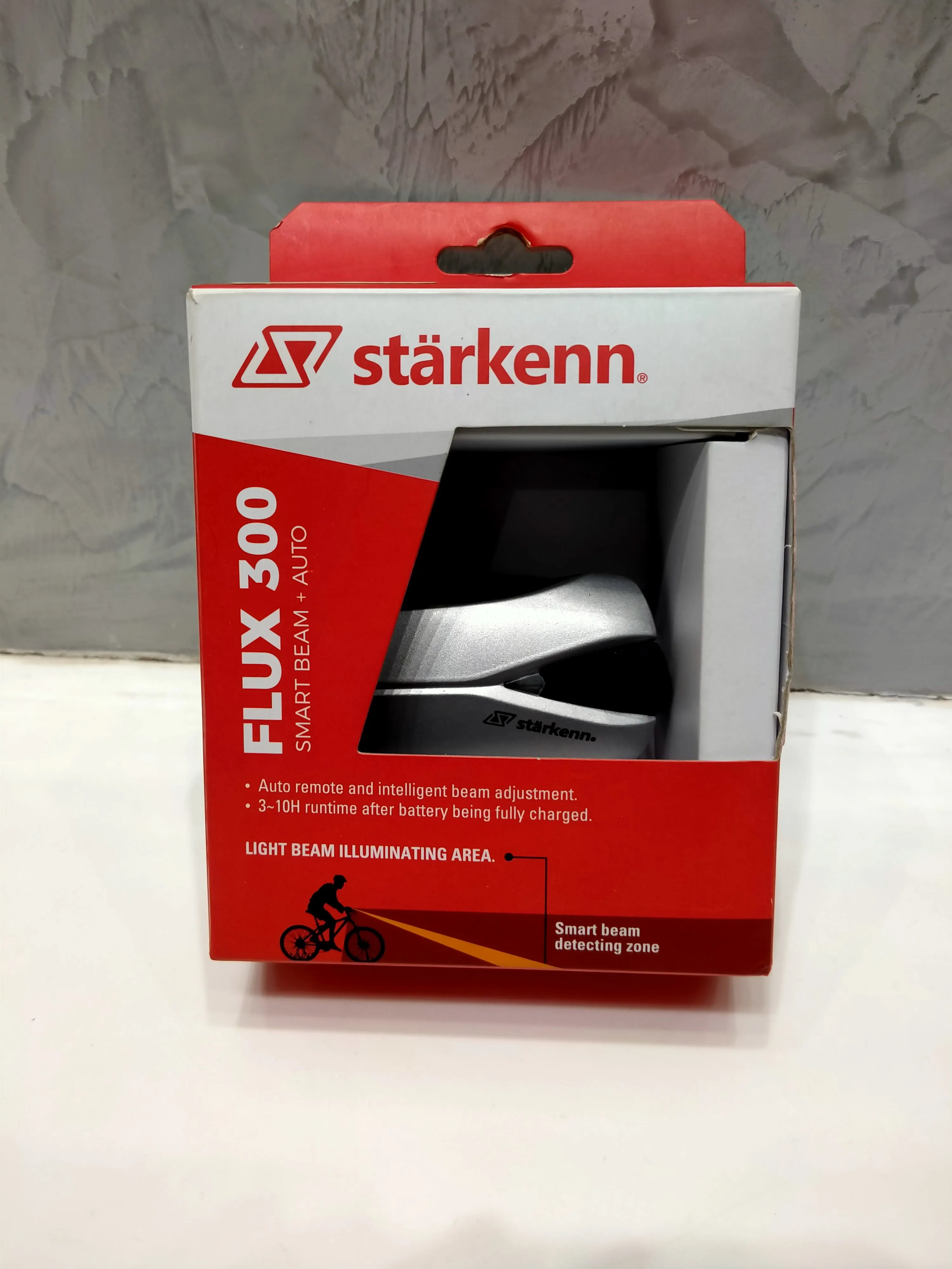 Starkenn Flux300 Smart Beam Auto Bike Light