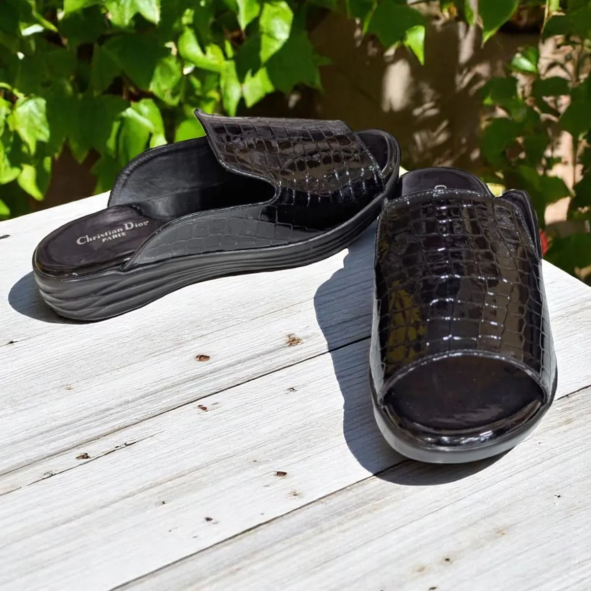 Wedges Heel With Stone Mesh Soft Sole Black Medicated Sandals