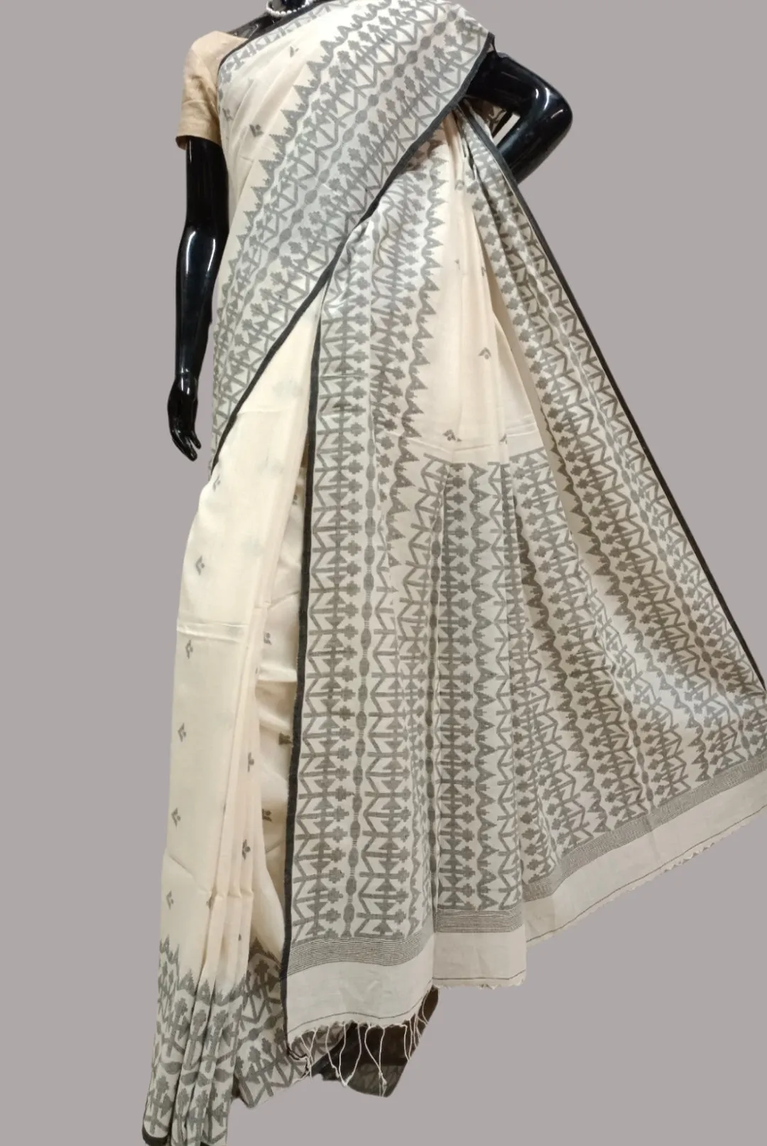 WHite & Black Handspun Handwoven Cotton Dhakai Jamdani Saree
