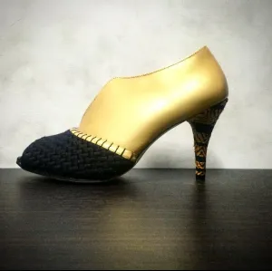 Yoke Booties
